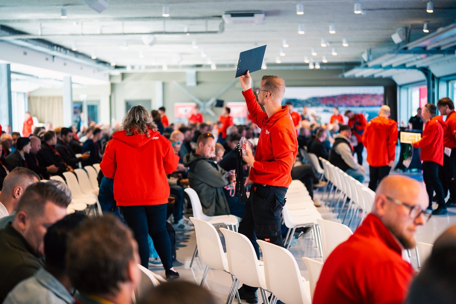 Briefing und Gästemanagement für Teilnehmerinnen und Teilnehmer