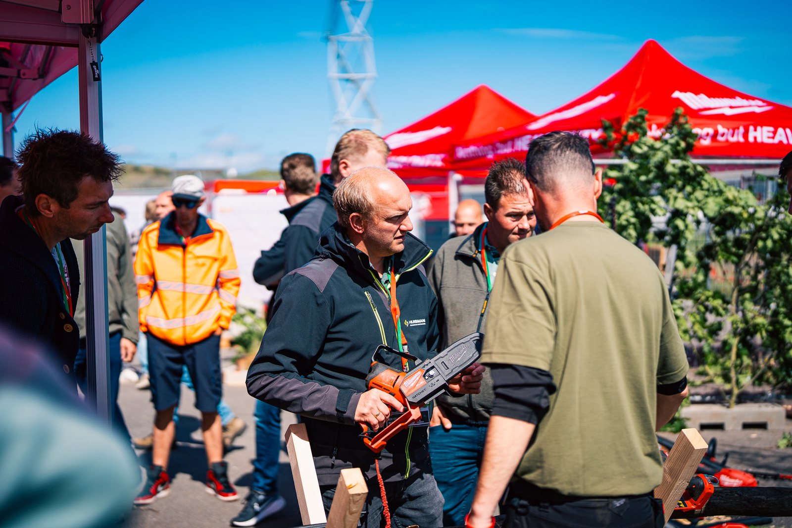 Networking und Kundengespräche im Eventbereich